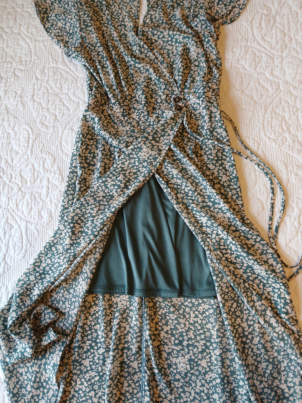 ♡Sienna Sky Green and Cream Floral Wrap Dress♡